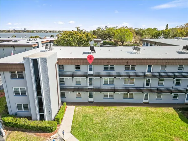 $115,000 | 333 North Lake Howard Drive, Unit 313A, Winter Haven, FL 33880
