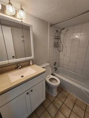 $115,000 | 333 North Lake Howard Drive, Unit 313A, Winter Haven, FL 33880