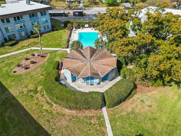 $115,000 | 333 North Lake Howard Drive, Unit 313A, Winter Haven, FL 33880