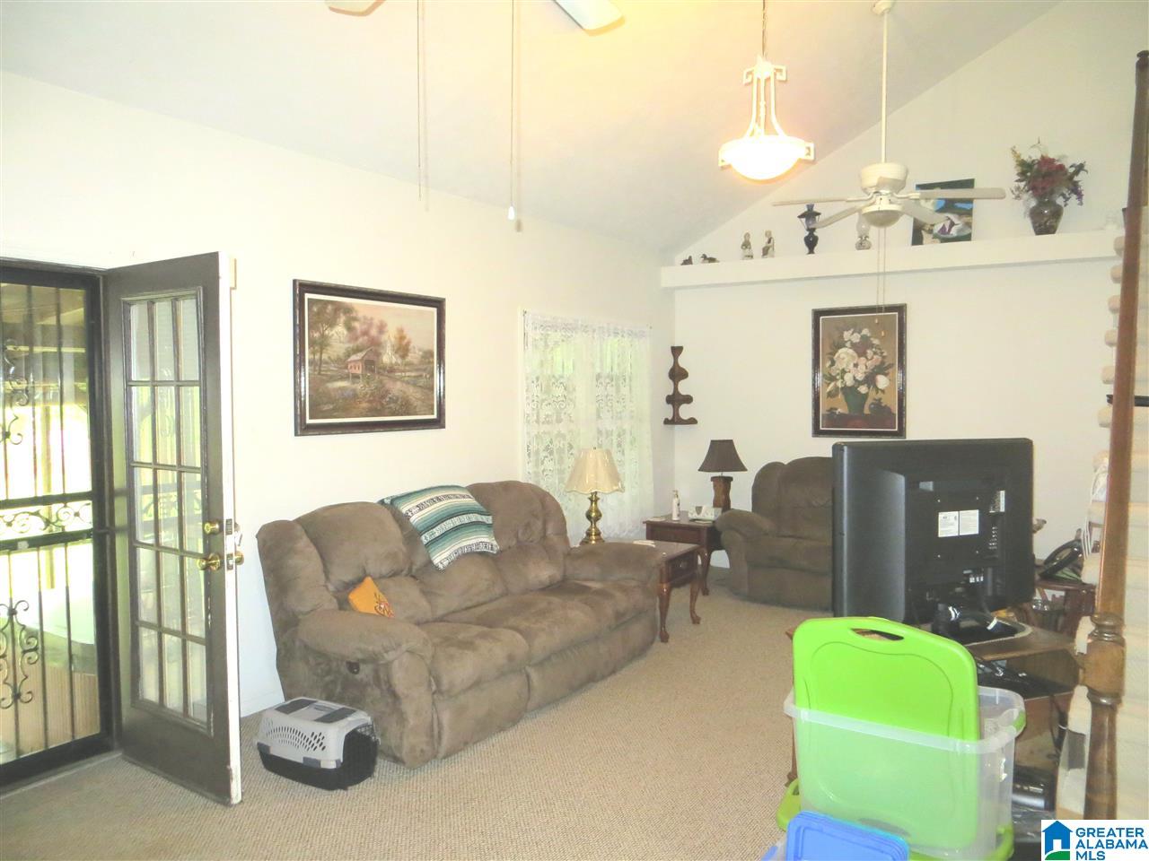 200 Oak Road Anniston, AL 36206 - Photo 5 of 32 Gallery Image 5