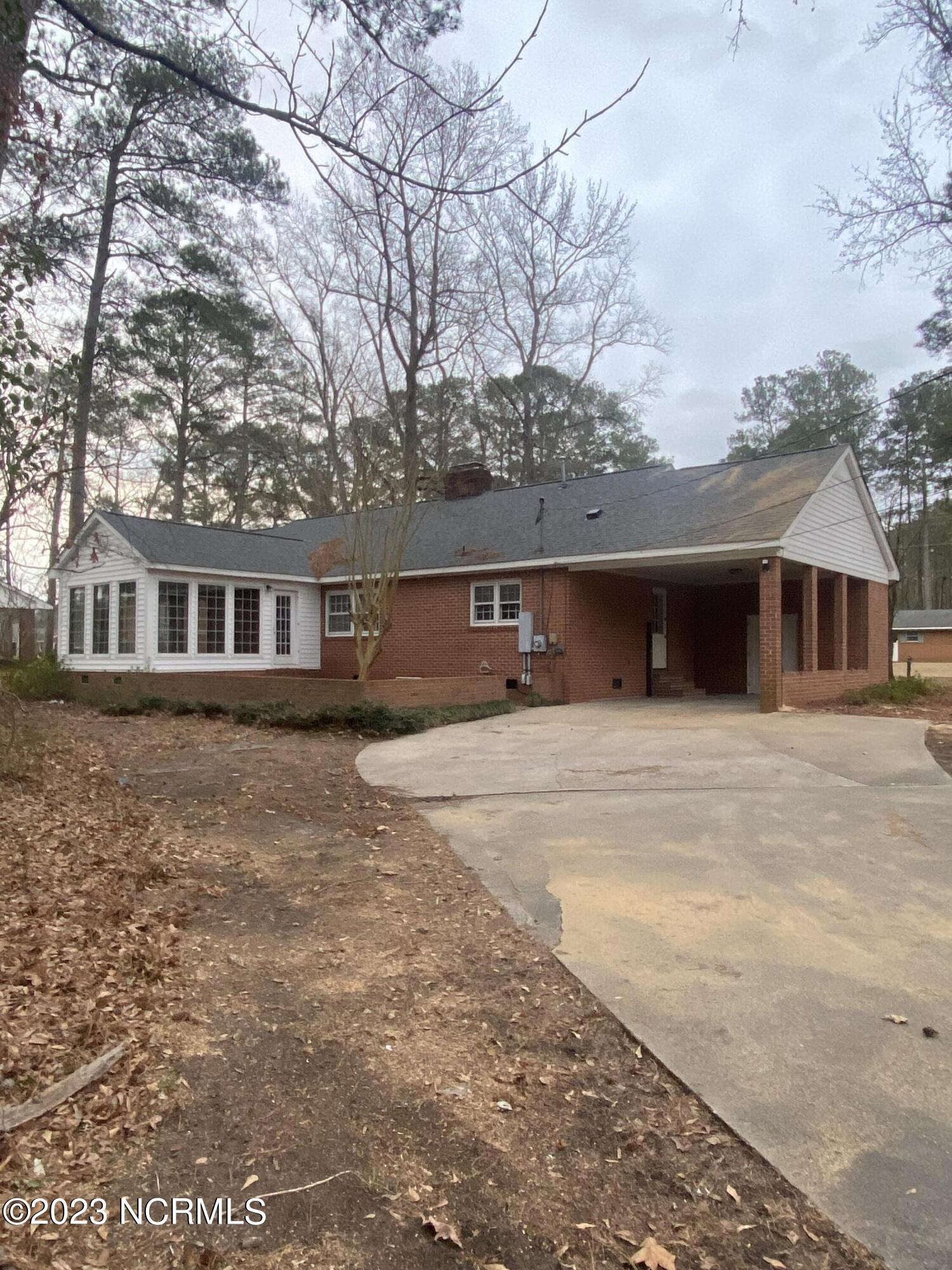 2200 Riley Road Kinston, NC 28504 - Photo 1 of 19 Rear View