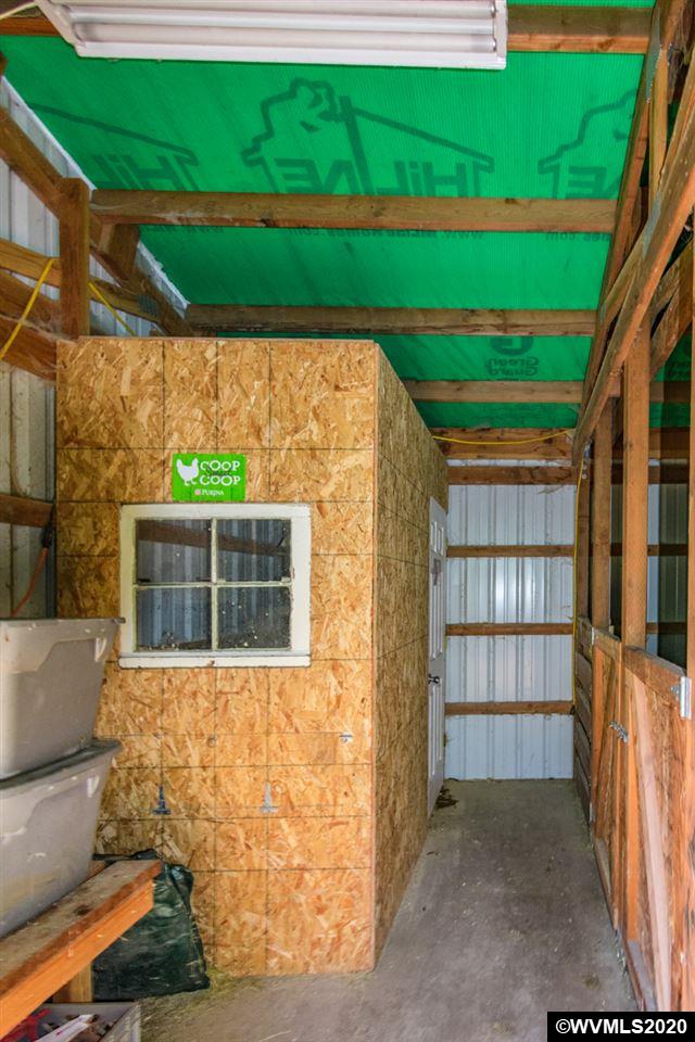 30416 Rancho Road Lebanon, OR 97355 - Photo 38 of 42 Gallery Image 38