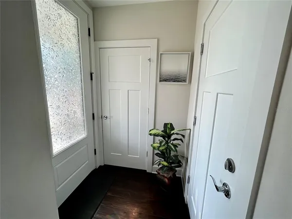 $2,495 | 532 Jetstar Lane, Oldsmar, FL 34677