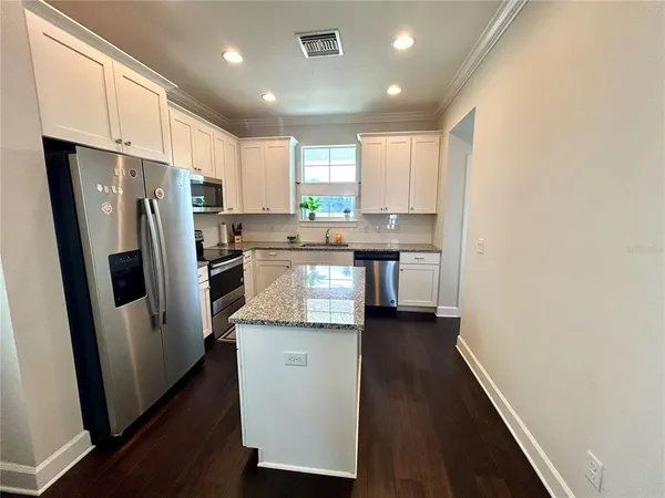 $2,495 | 532 Jetstar Lane, Oldsmar, FL 34677