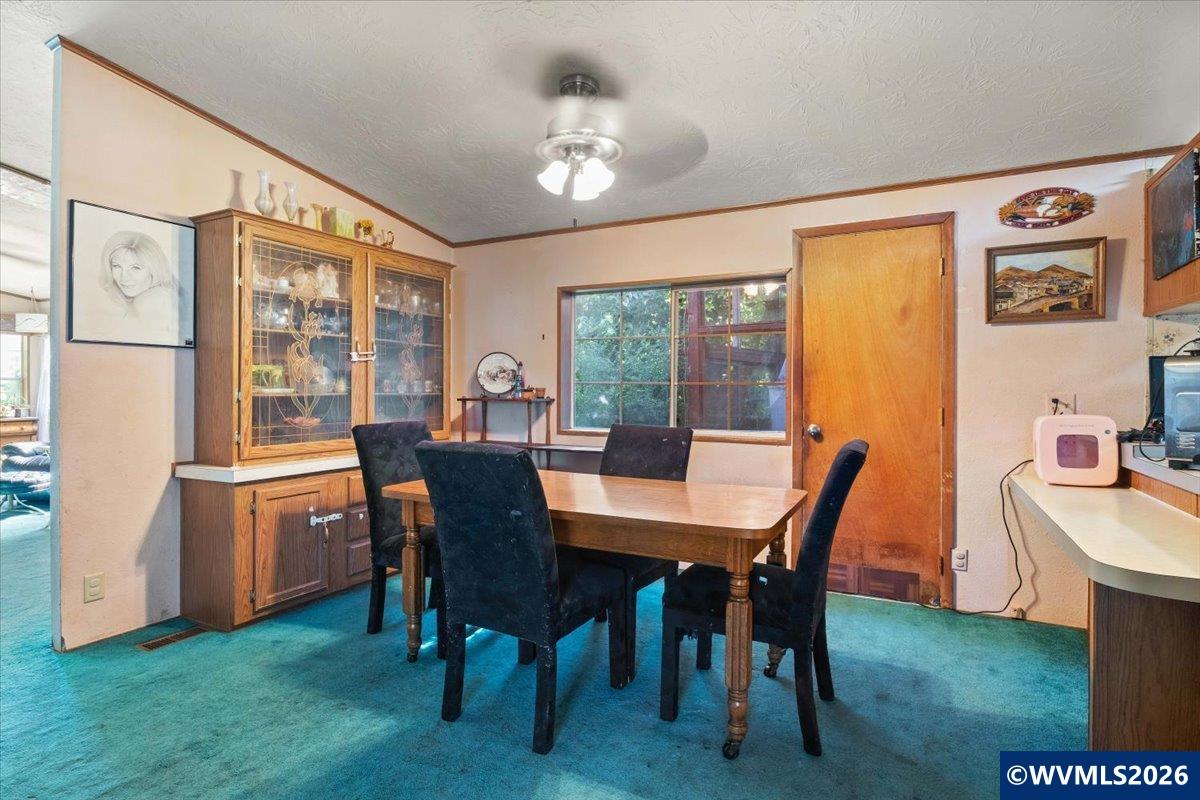 40450 South McCully Mountain Road Lyons, OR 97358 - Photo 10 of 36 Gallery Image 10