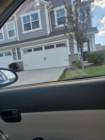 $2,300 | 9823 Kenwood Street, Avon, IN 46123