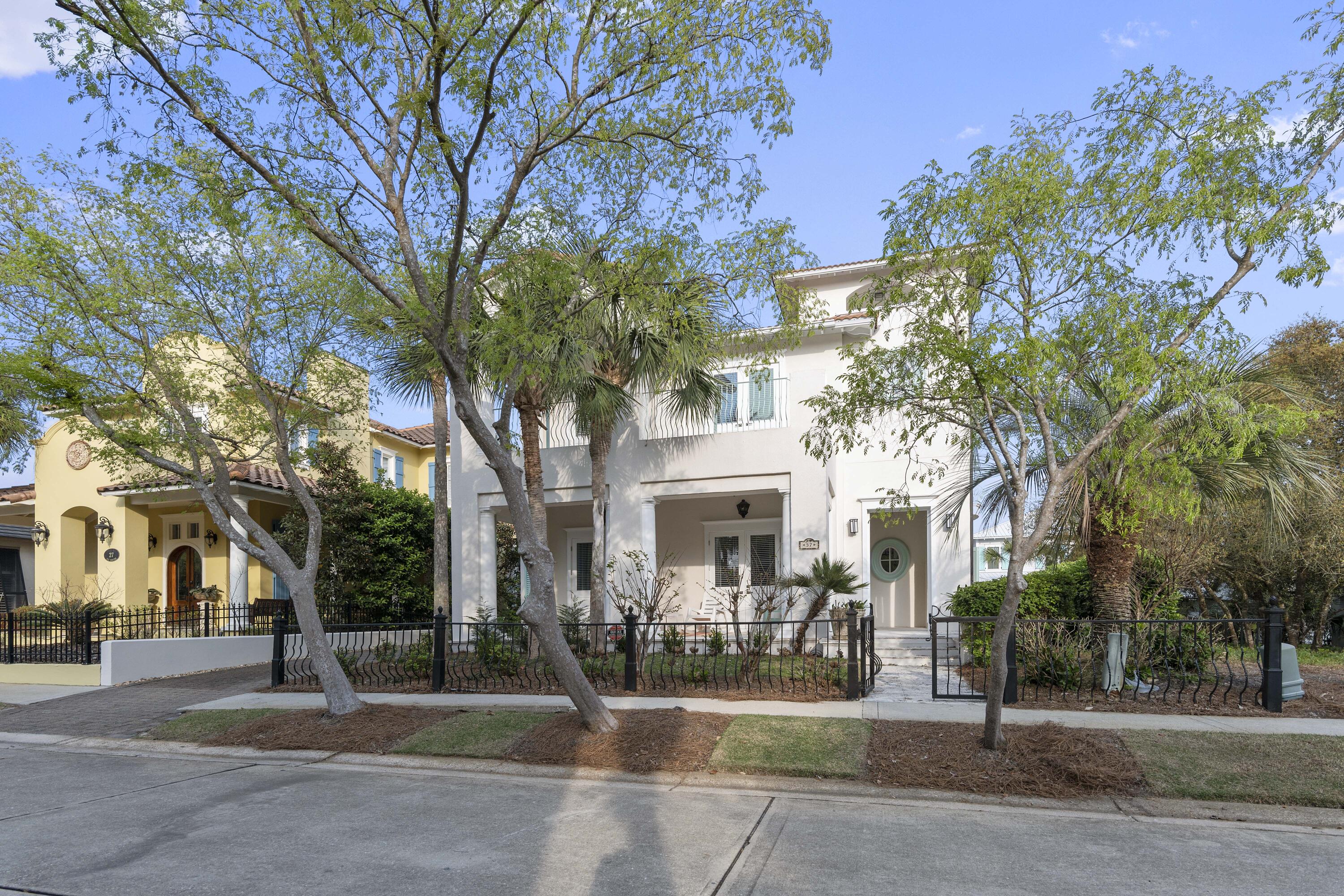 37 Rue Martine Miramar Beach, FL 32550 - Photo 2 of 49 Front Exterior