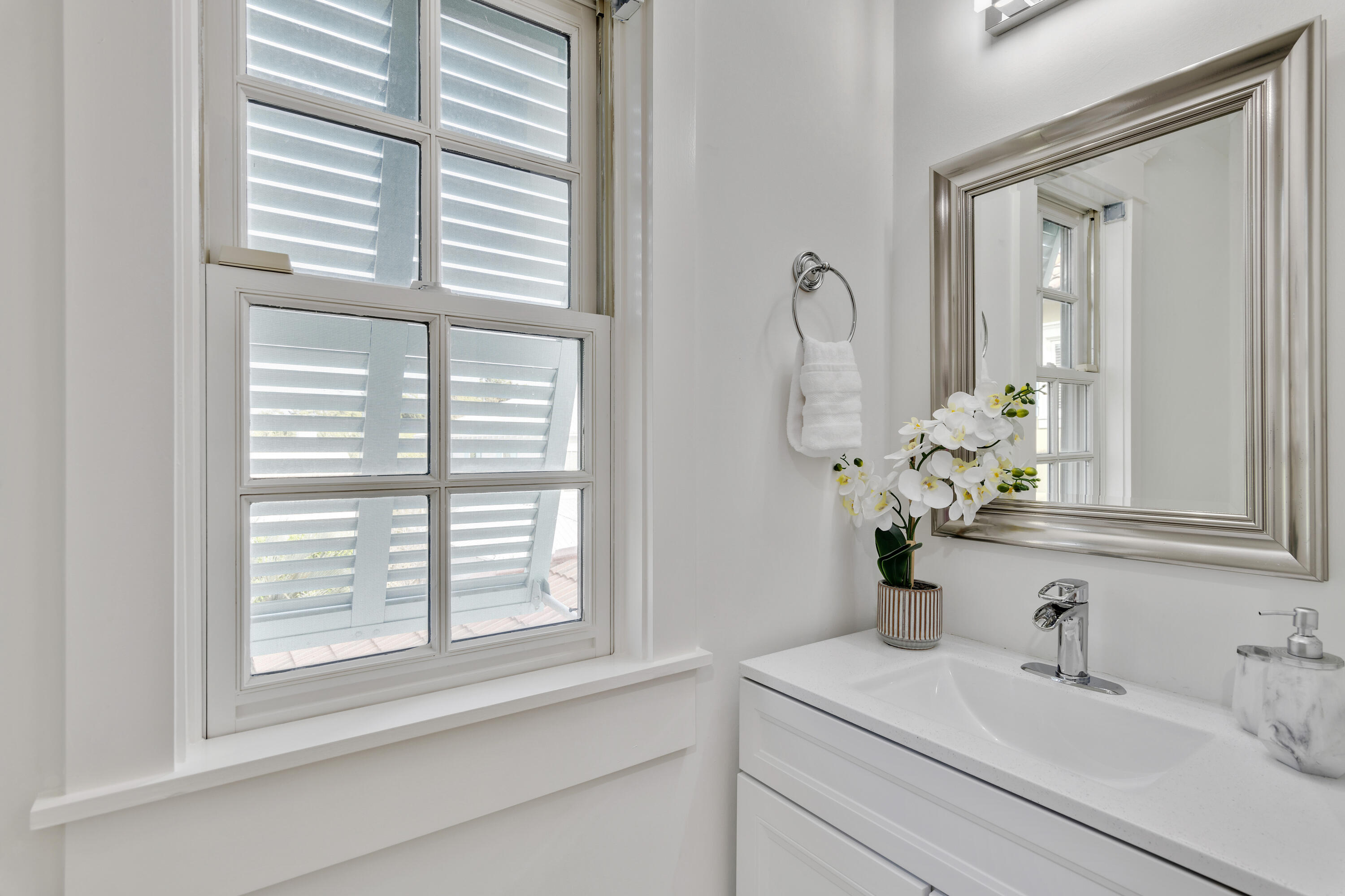 37 Rue Martine Miramar Beach, FL 32550 - Photo 26 of 49 Guest Bath
