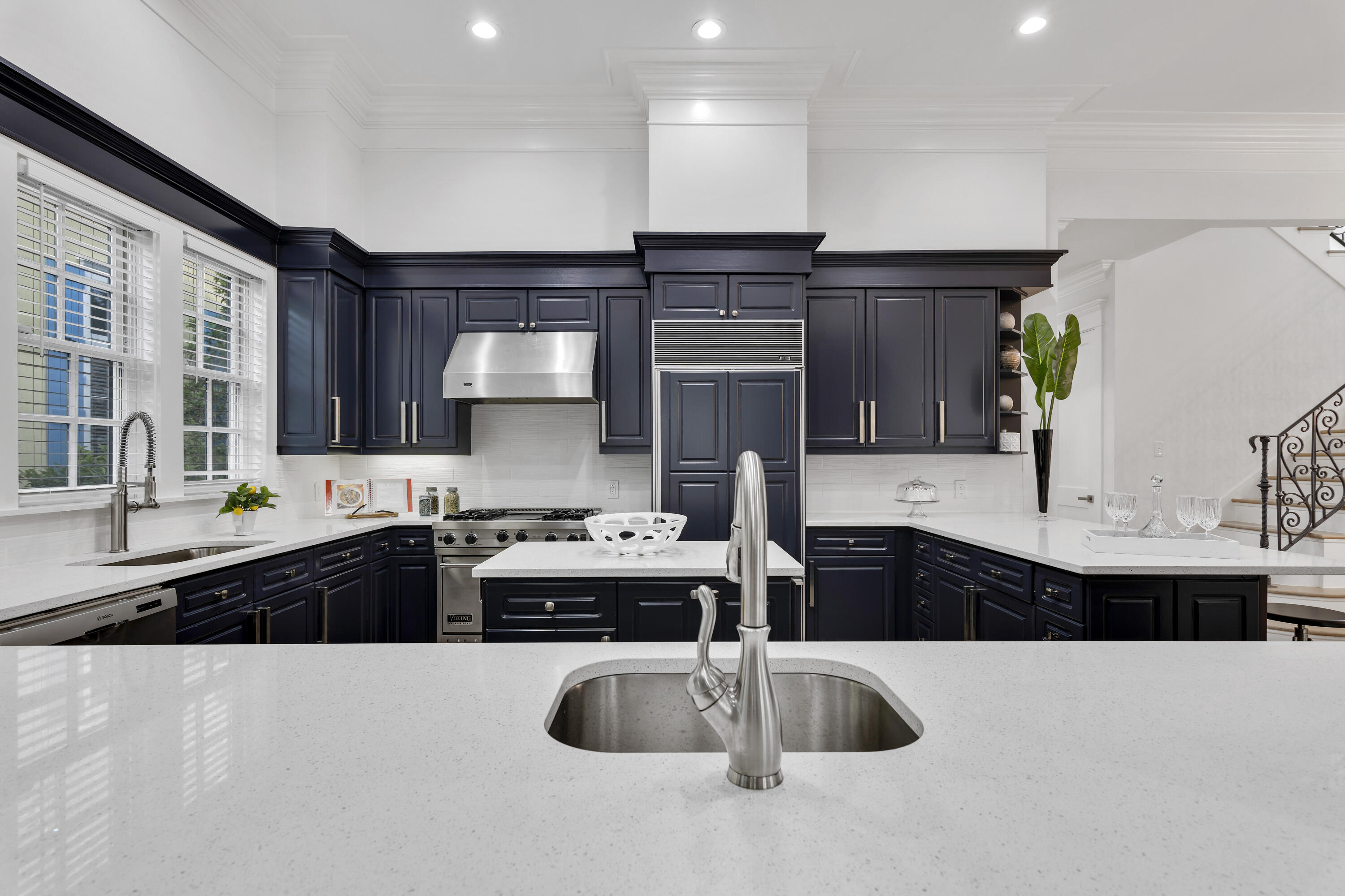 37 Rue Martine Miramar Beach, FL 32550 - Photo 10 of 49 Gourmet Chef's Kitchen
