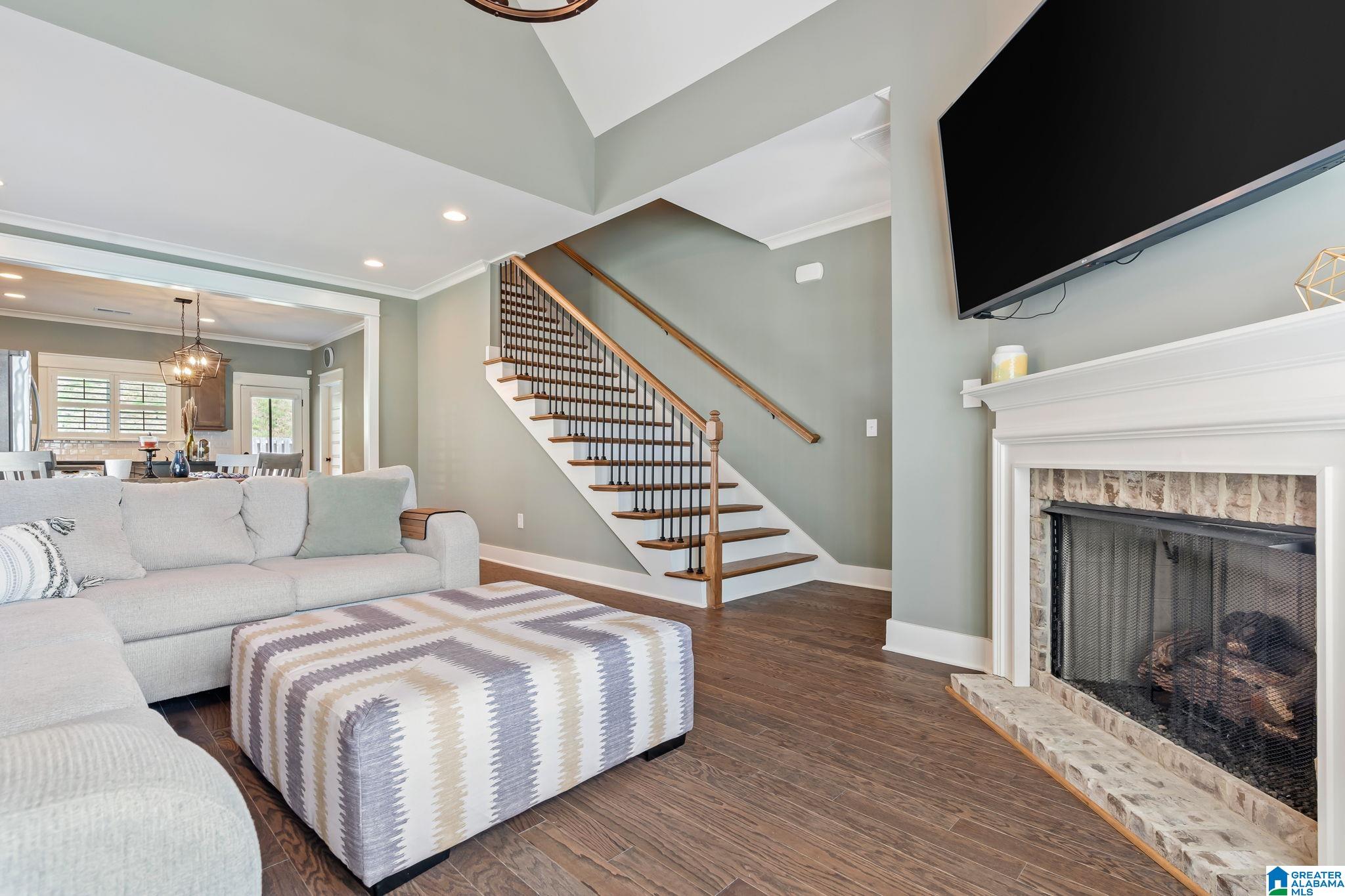 124 Grove Drive Birmingham, AL 35211 - Photo 6 of 32