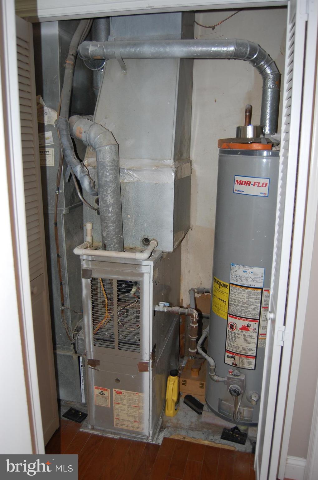 912 Lindsay Road Oxon Hill, MD 20745 - Photo 25 of 27 Utility closet, Natura Gas furnace & water