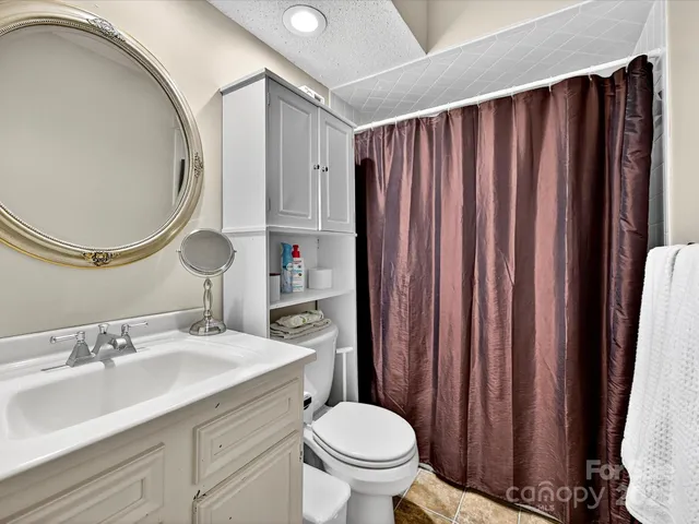 $199,999 | 1612 Hollow Drive, Charlotte, NC 28212