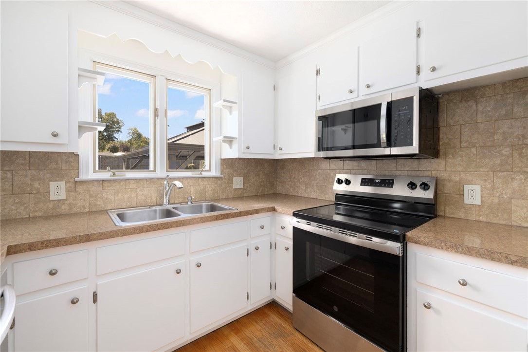 46 Ray Street Coventry, RI 02816 - Photo 13 of 47 Gallery Image 13