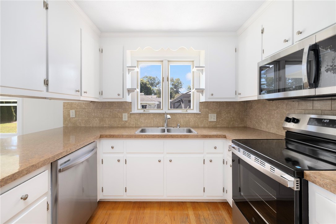 46 Ray Street Coventry, RI 02816 - Photo 14 of 47 Gallery Image 14