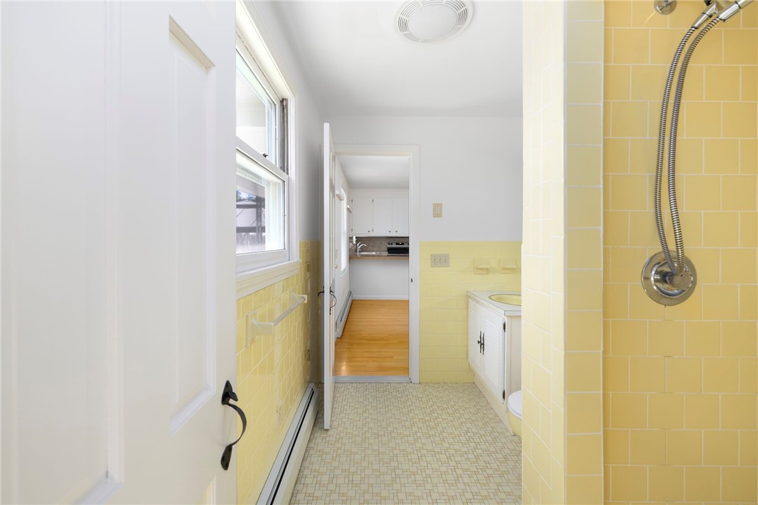 46 Ray Street Coventry, RI 02816 - Photo 20 of 47 Gallery Image 20