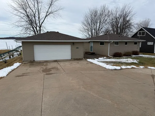 $479,900 | 51334 Rush Lake Trail, Rush City, MN 55069