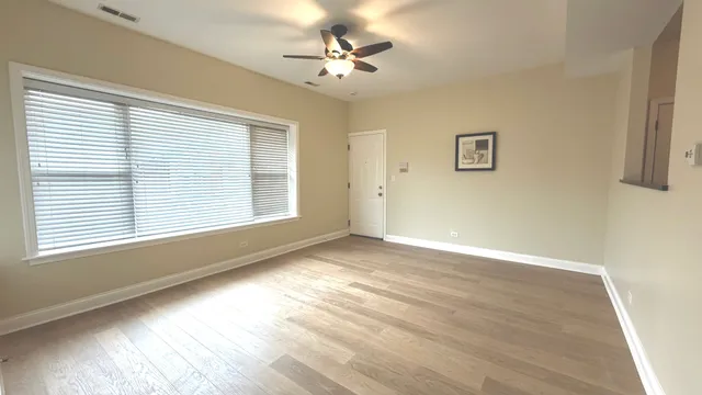 $235,000 | 4652 North St Louis Avenue, Unit 3E, Chicago, IL 60625