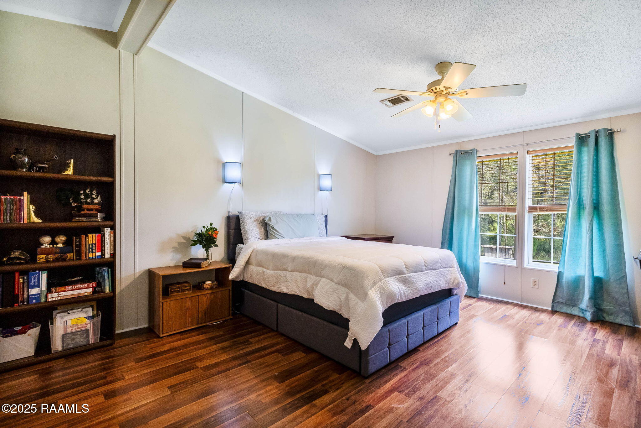 426 Cypress Road Arnaudville, LA 70512 - Photo 15 of 23 Primary Bedroom