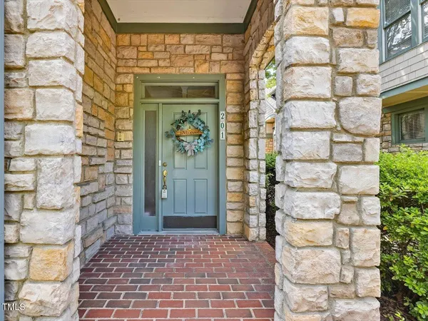 $374,900 | 201 Presque Isle Lane, Chapel Hill, NC 27514