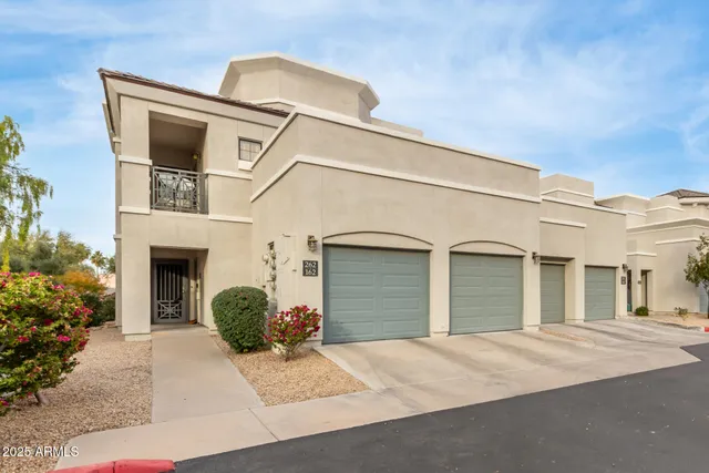 $1,900 | 295 North Rural Road, Unit 162, Chandler, AZ 85226