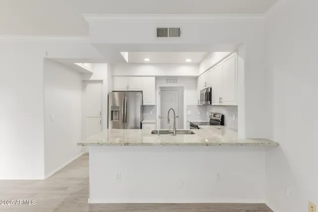 $1,900 | 295 North Rural Road, Unit 162, Chandler, AZ 85226