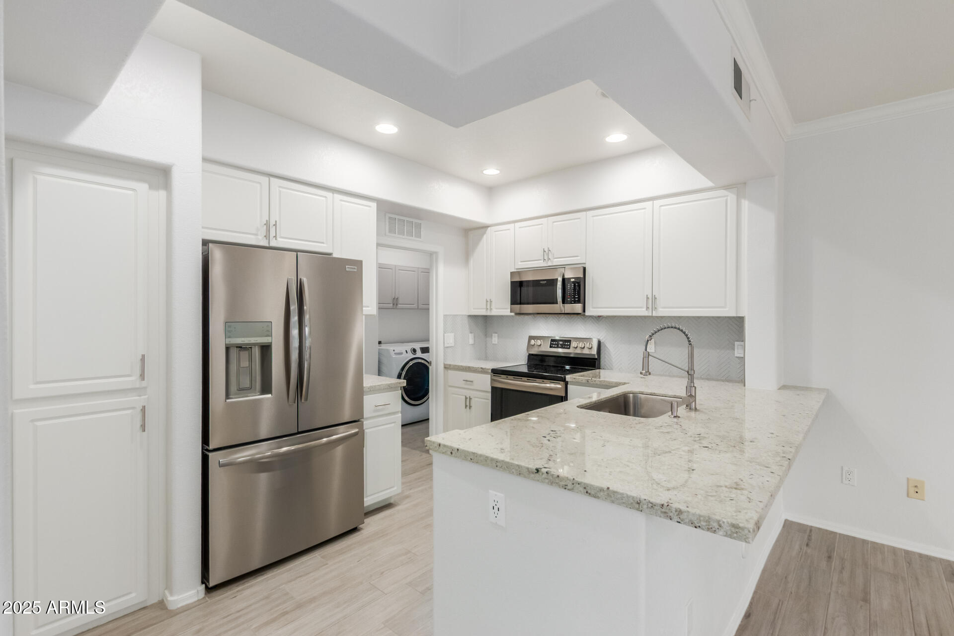 295 North Rural Road, Unit 162 Chandler, AZ 85226 - Photo 12 of 39 15 Rural