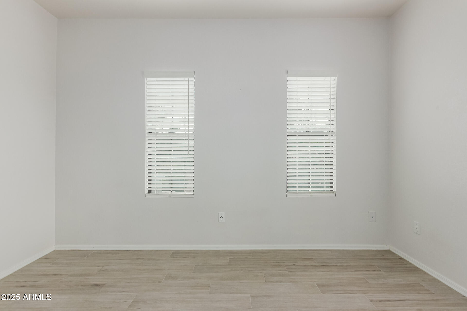 295 North Rural Road, Unit 162 Chandler, AZ 85226 - Photo 29 of 39 32 Rural