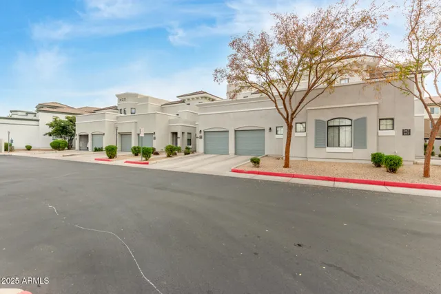 $1,900 | 295 North Rural Road, Unit 162, Chandler, AZ 85226