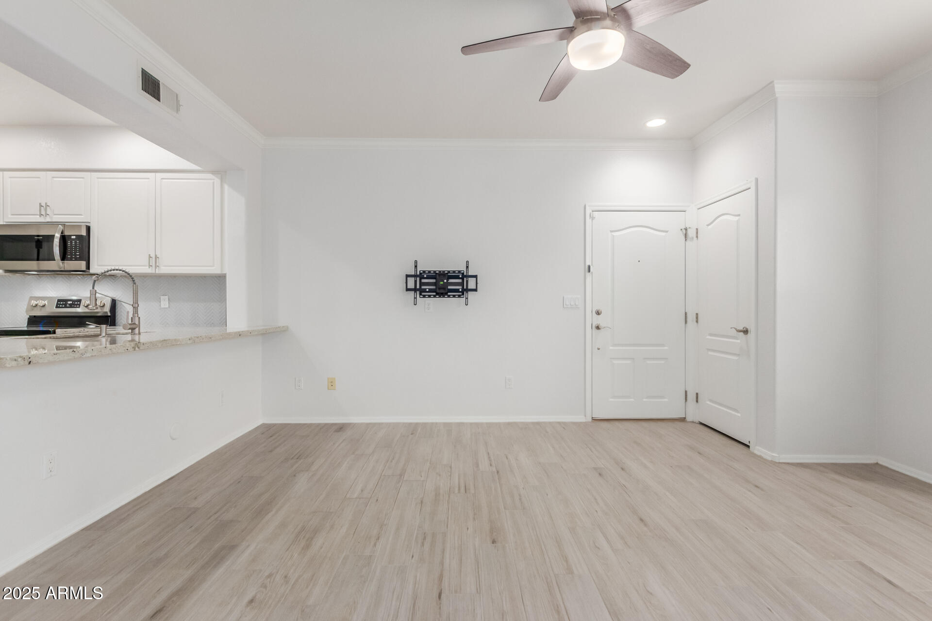 295 North Rural Road, Unit 162 Chandler, AZ 85226 - Photo 7 of 39 10 Rural