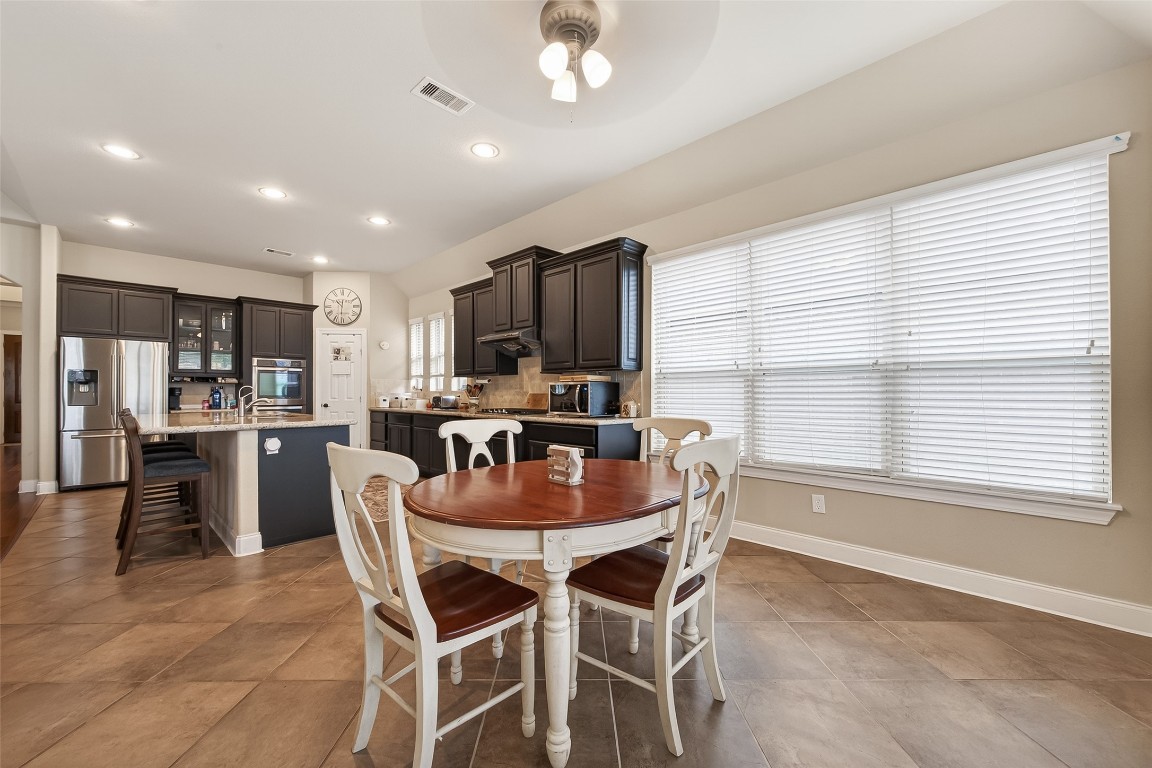618 Santa Elena Canyon Court Spring, TX 77388 - Photo 16 of 46
