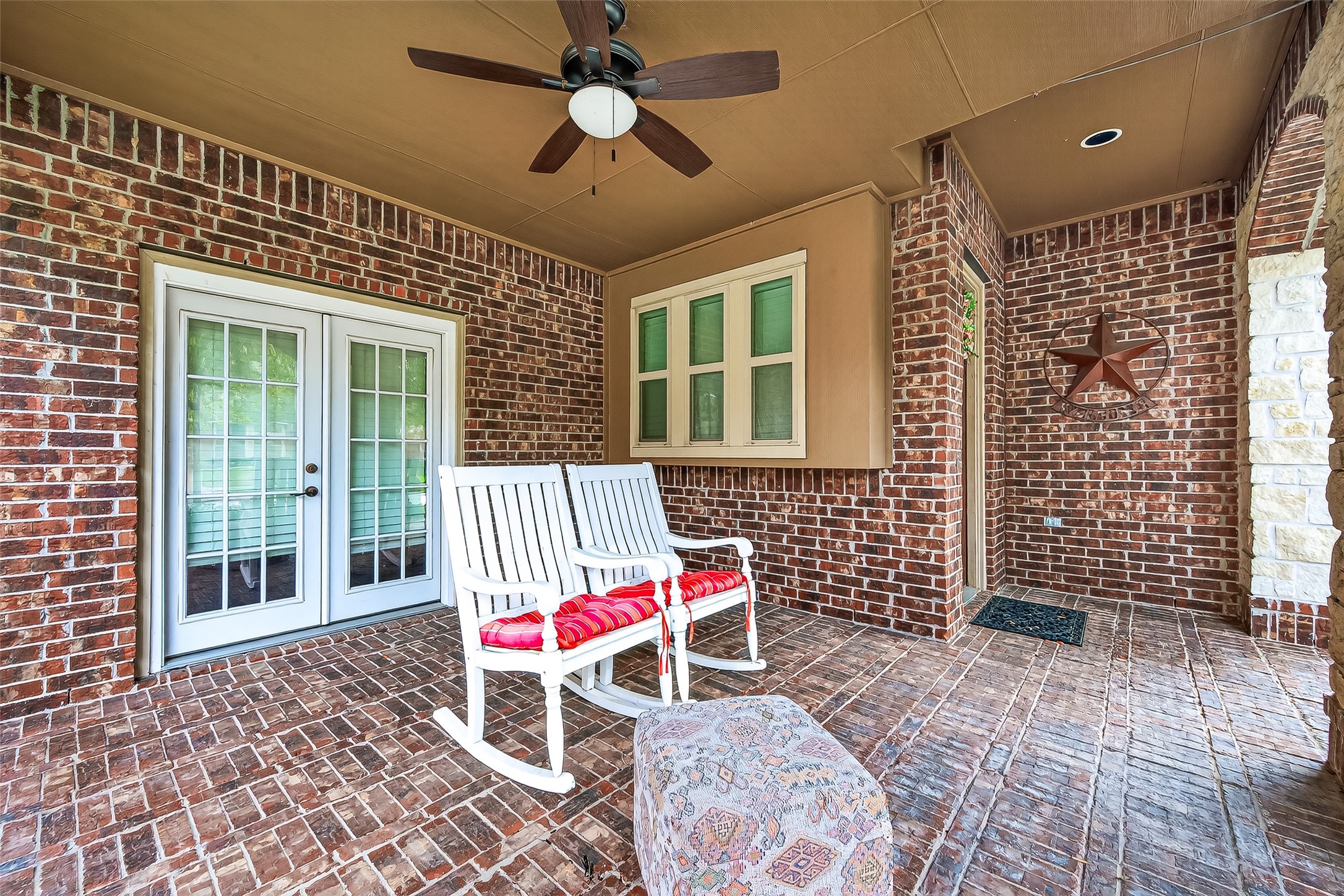 618 Santa Elena Canyon Court Spring, TX 77388 - Photo 2 of 46