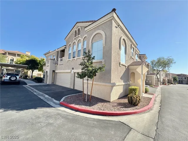 $1,695 | 10550 West Alexander Road, Unit 2145, Las Vegas, NV 89129