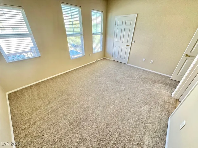 $1,695 | 10550 West Alexander Road, Unit 2145, Las Vegas, NV 89129