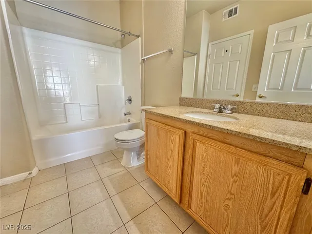 $1,695 | 10550 West Alexander Road, Unit 2145, Las Vegas, NV 89129