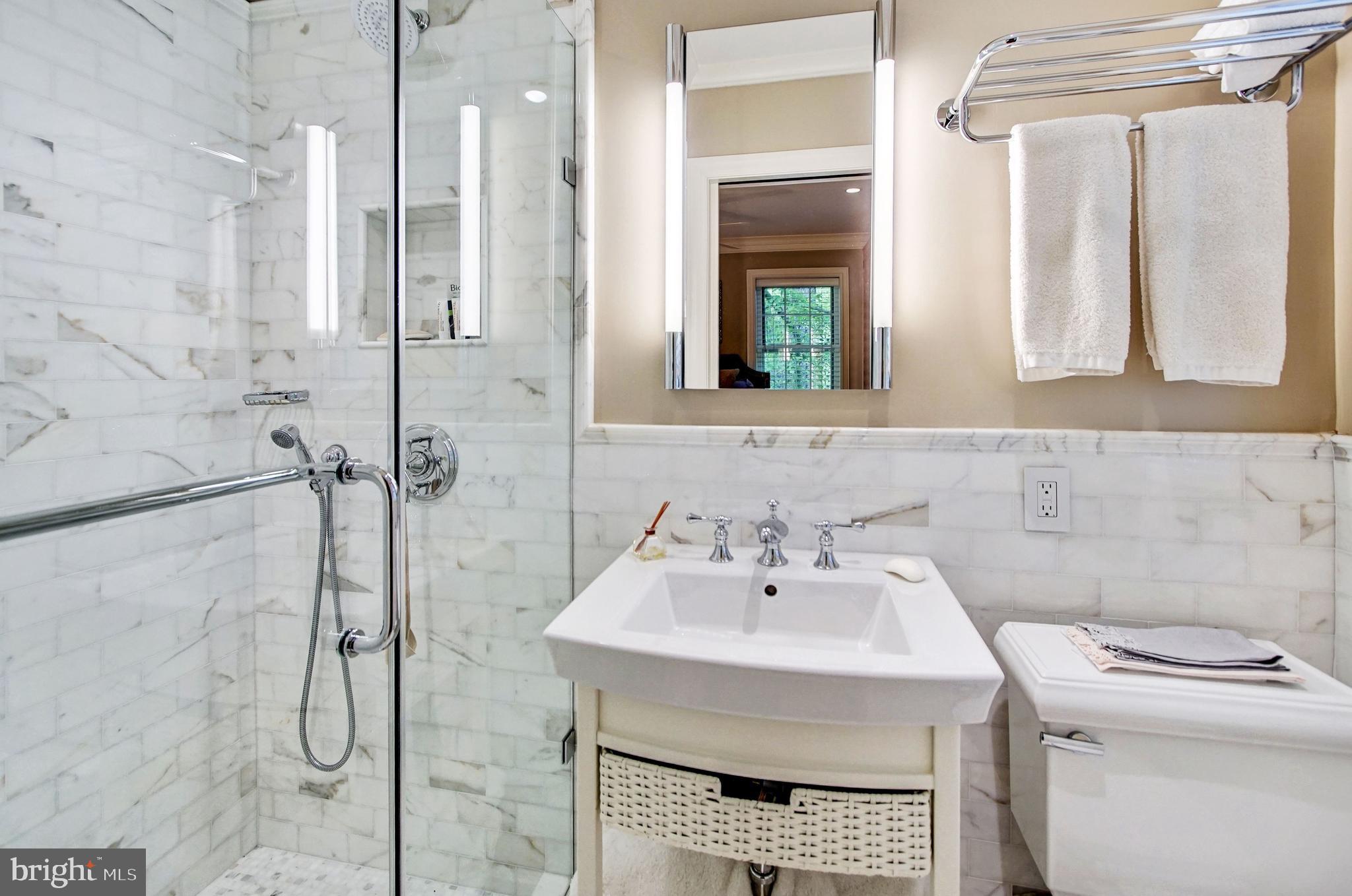 3823 Fordham Road Northwest Washington, DC 20016 - Photo 15 of 25 Bedroom #3 Bath