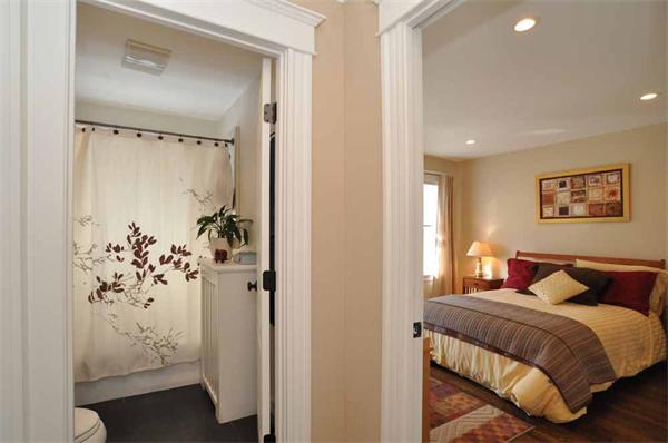 212 Trapelo Road, Unit 212 Belmont, MA 02478 - Photo 11 of 17 Gallery Image 11