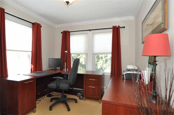 212 Trapelo Road, Unit 212 Belmont, MA 02478 - Photo 15 of 17 Gallery Image 15