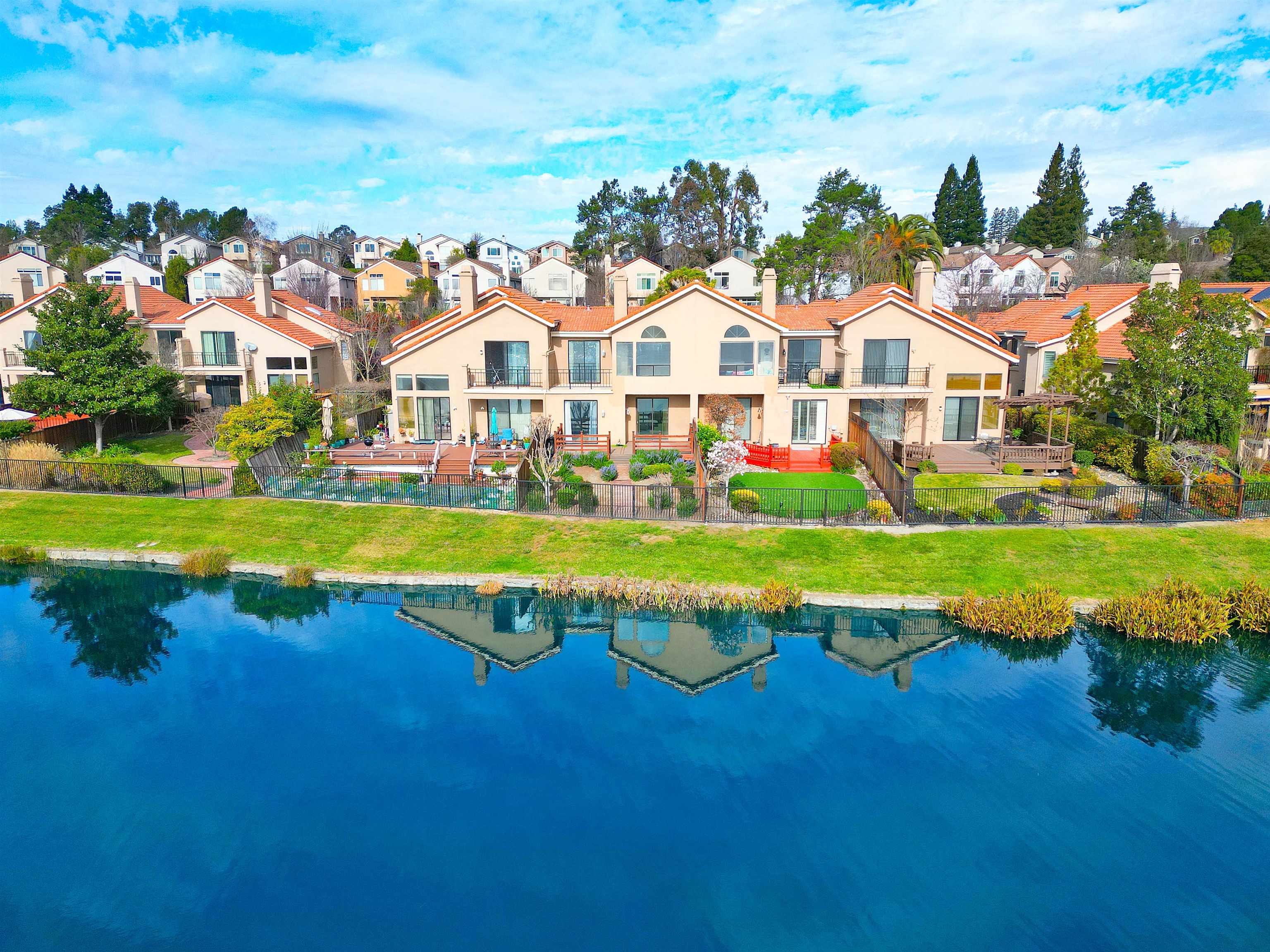 2057 Echo Place San Ramon, CA 94582 - Photo 14 of 55