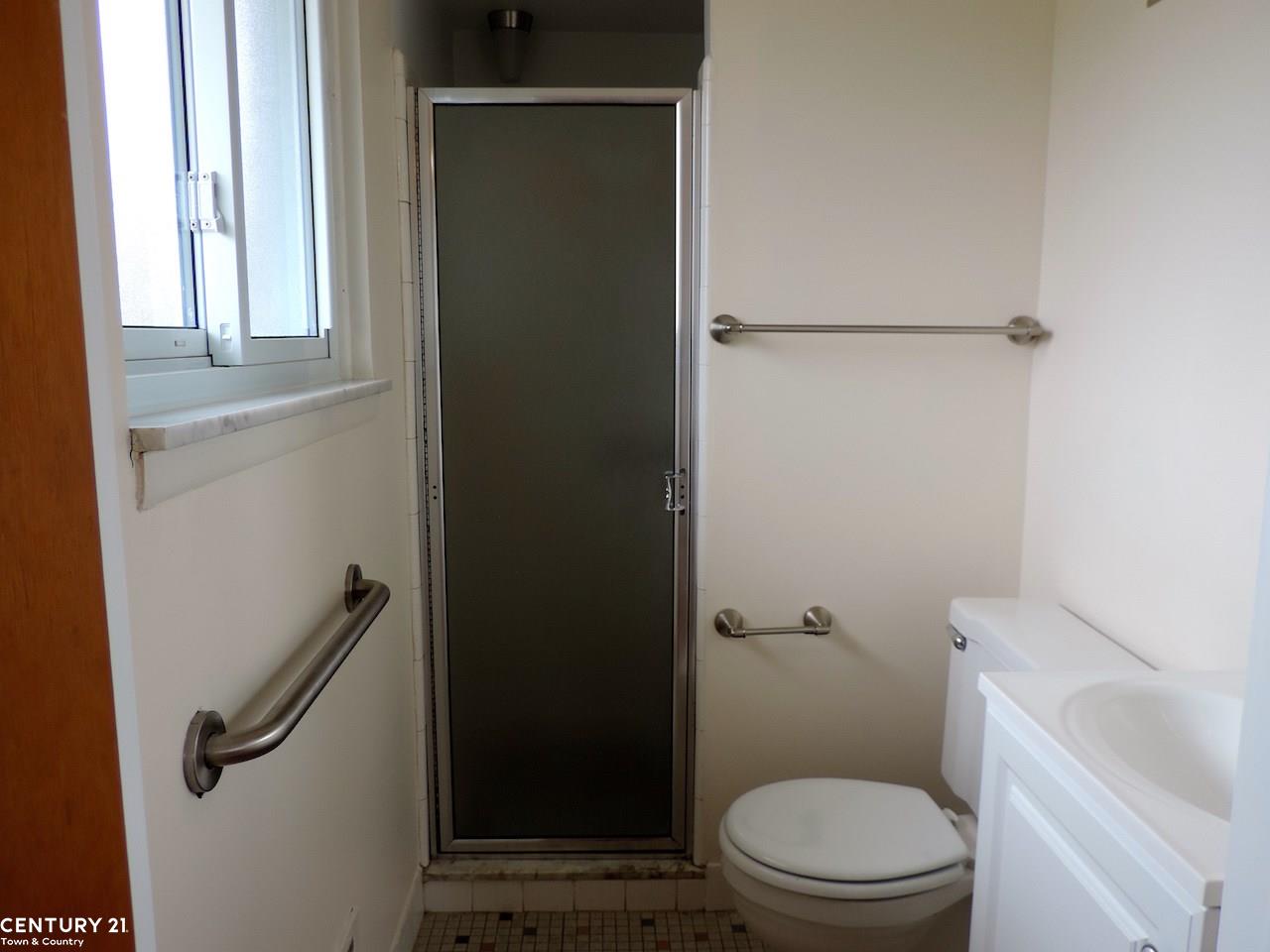 3916 Rolf Drive Warren, MI 48092 - Photo 13 of 26 Gallery Image 13