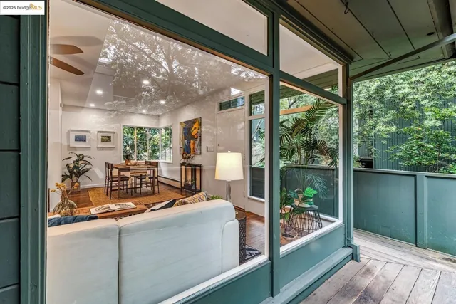 $550,000 | 2704 Le Conte Avenue, Unit 4, Berkeley, CA 94709