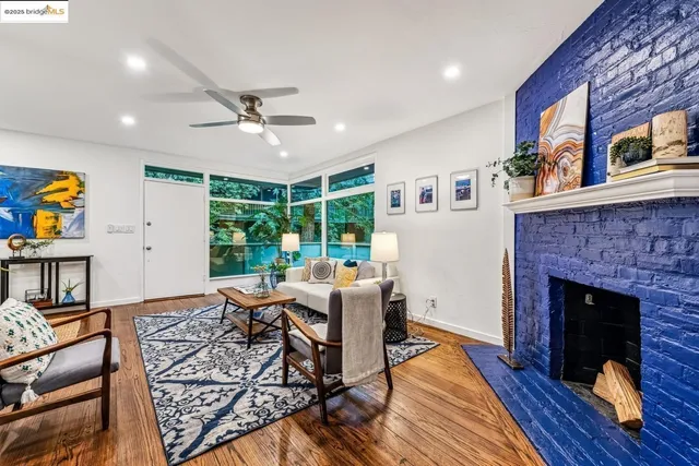 $550,000 | 2704 Le Conte Avenue, Unit 4, Berkeley, CA 94709