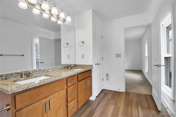 $2,895 | 5849 Broadway, Unit 8, Lancaster, NY 14086