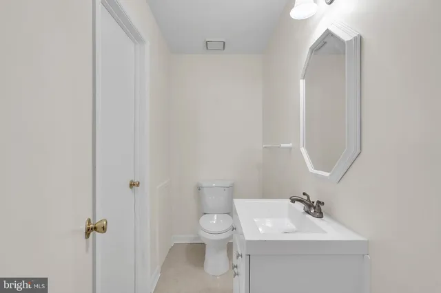 $2,100 | 60 B Sumac Court, Mount Laurel, NJ 08054