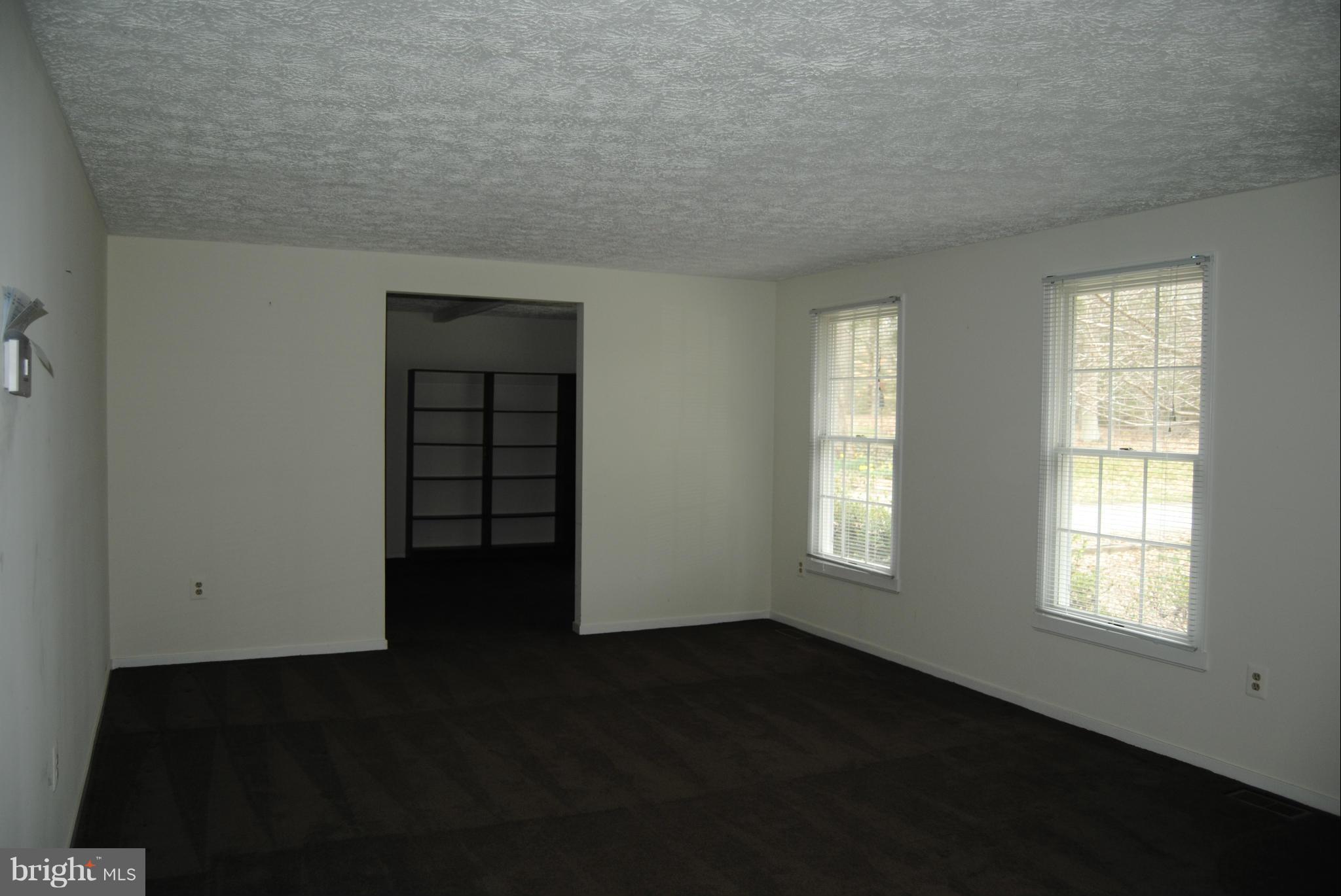 26875 Three Notch Road Mechanicsville, MD 20659 - Photo 14 of 29 Living Room