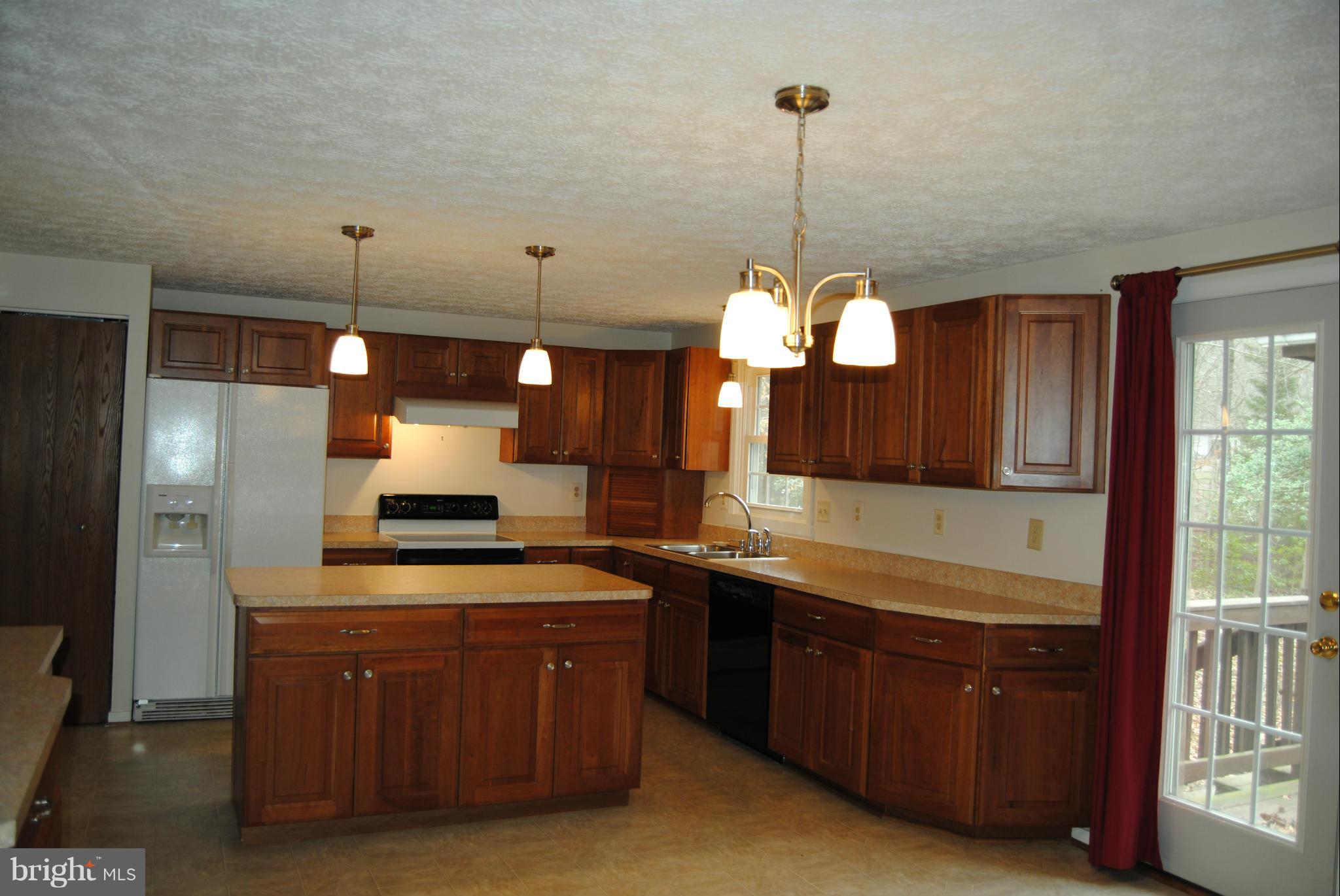 26875 Three Notch Road Mechanicsville, MD 20659 - Photo 3 of 29 Kitchen