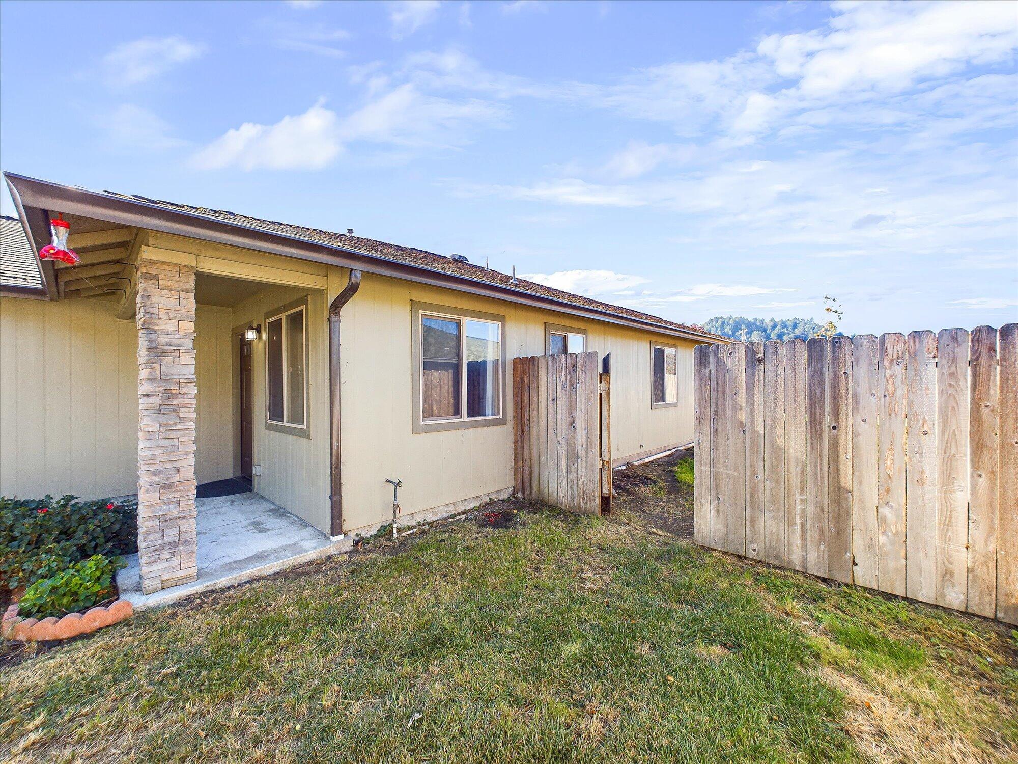908-910 Hilda Court Rio Dell, CA 95562 - Photo 31 of 45