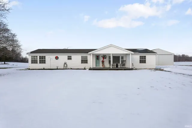 $280,000 | 23651 Riley Road, Lakeville, IN 46536