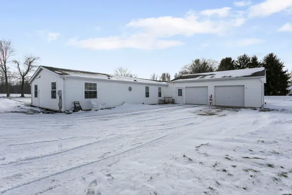 $270,000 | 23651 Riley Road, Lakeville, IN 46536