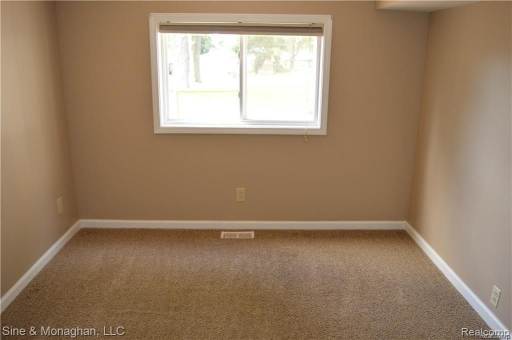 4259 Taft Road Algonac, MI 48001 - Photo 13 of 22