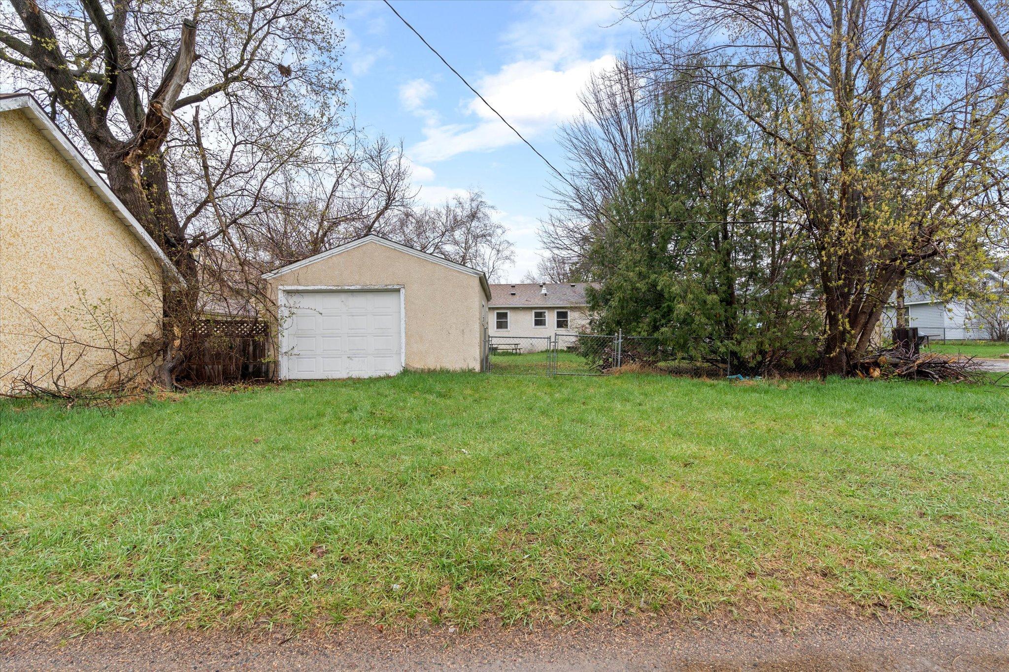 610 F Street Northeast Brainerd, MN 56401 - Photo 24 of 28